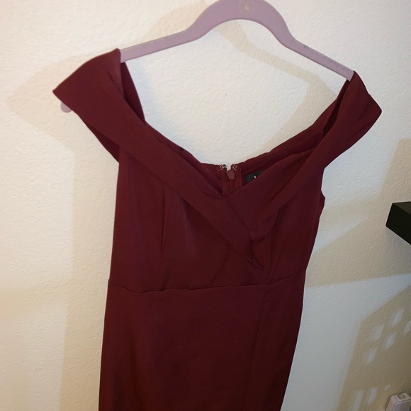 SOLD LULUS Off-the-Shoulder Bodycon Classic Dress - Picture 8 of 8